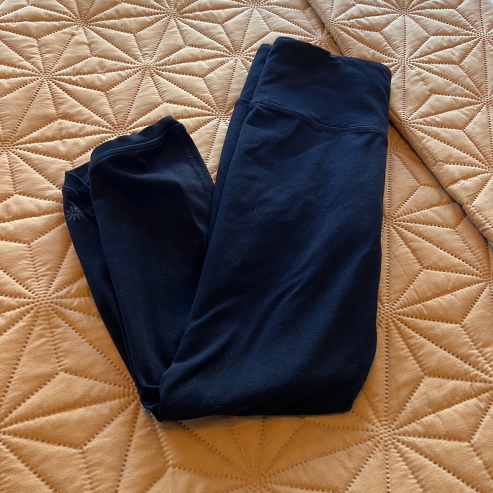 Athleta Capri black Workout Pants Style 291701-00 Size XS. Very good condition